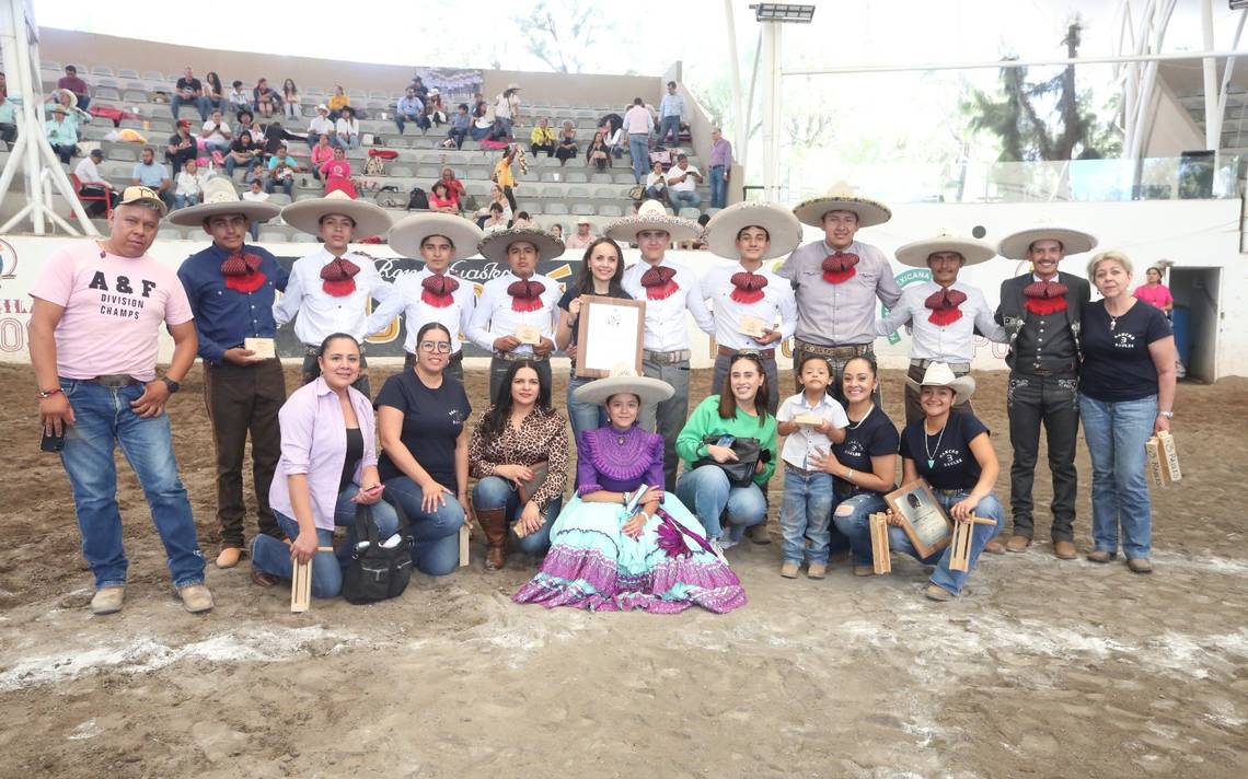 Premian a los mejores participantes del Campeonato Estatal Charro SLP